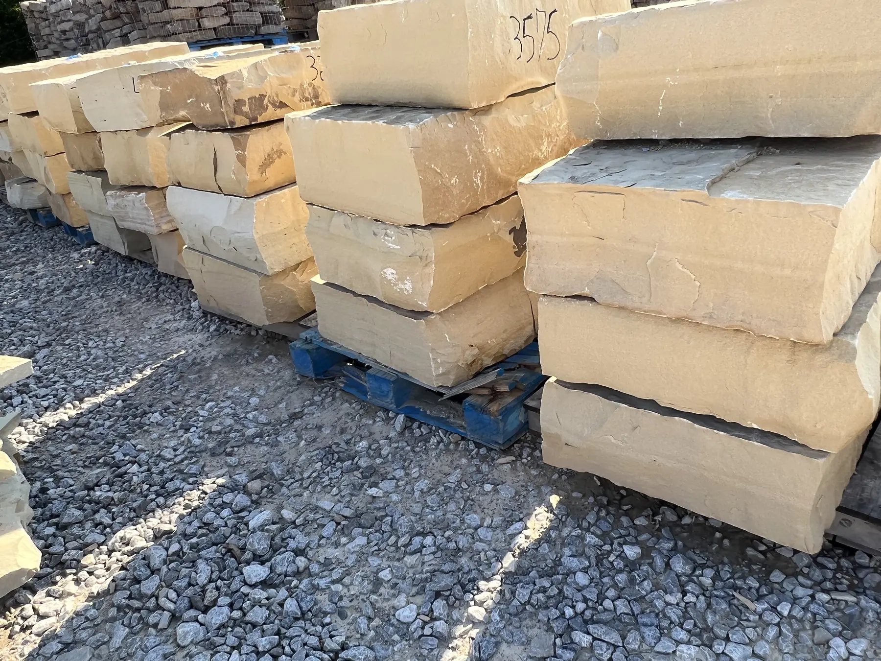 Chestnut Cream CC Broken Boulders 2