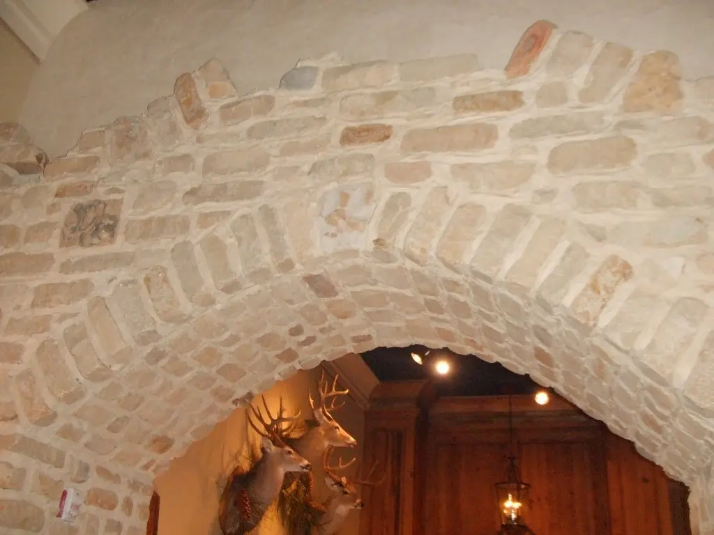 chestnut cream coblestone chestnut cream coblestoneCobble Stone 18