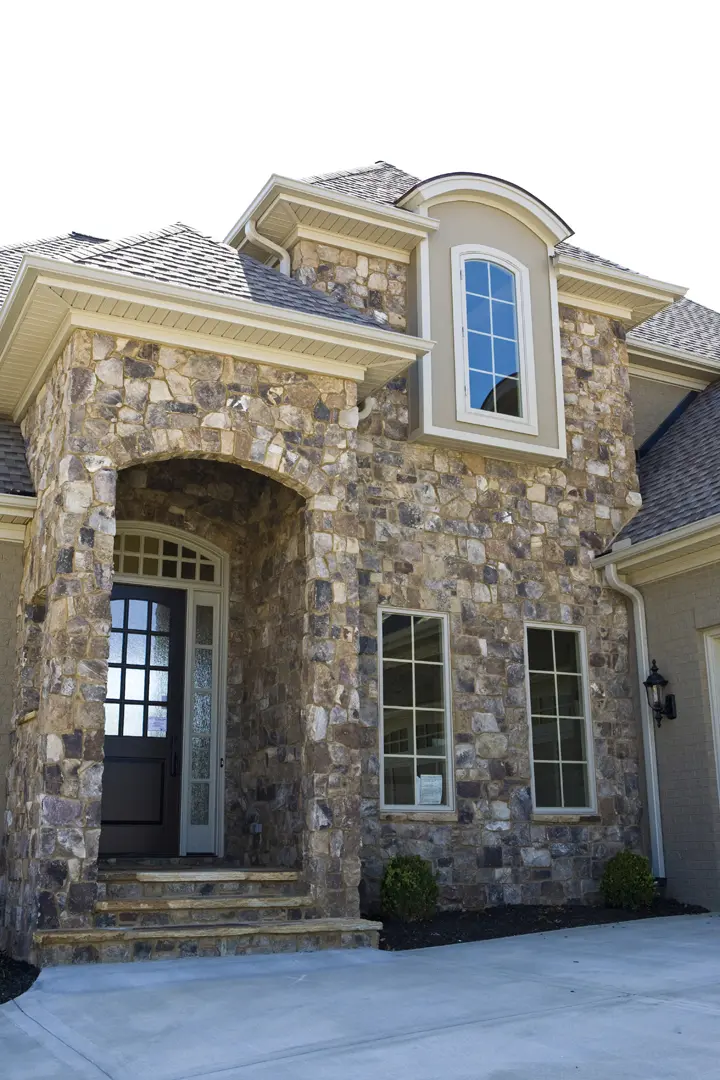 Tennessee Fieldstone fieldstone ashlar with jumpers