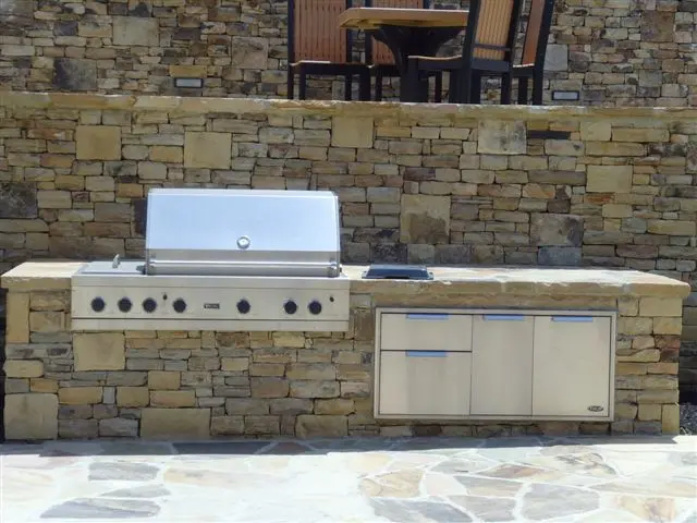 Tennessee Fieldstone outdoor stove