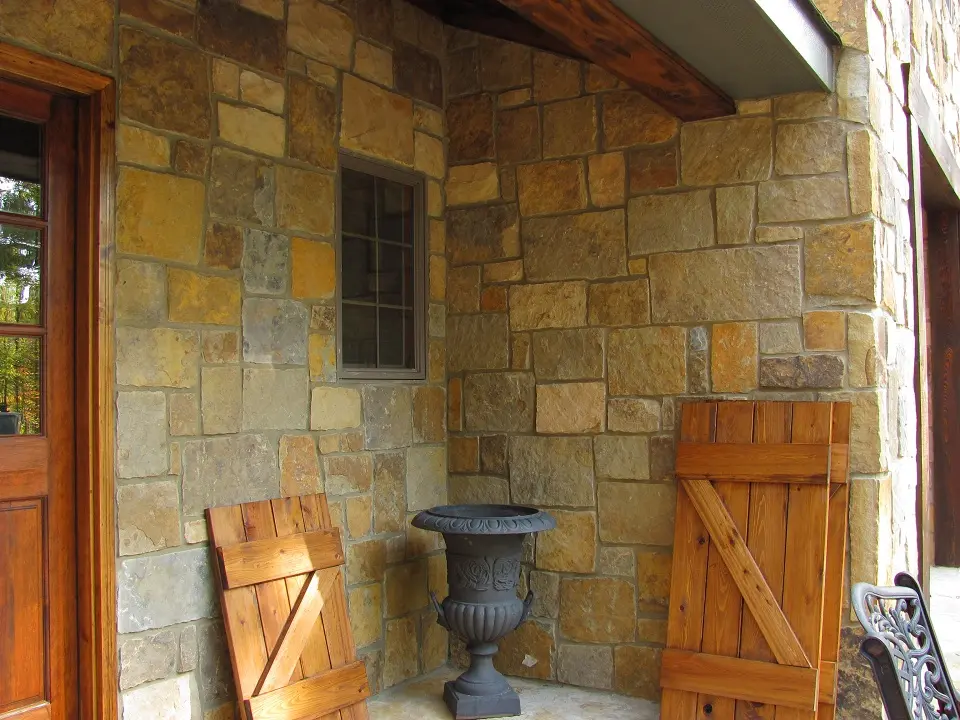 Tennessee Fieldstone Rustic Ripple Ashlar Fullcolor 16