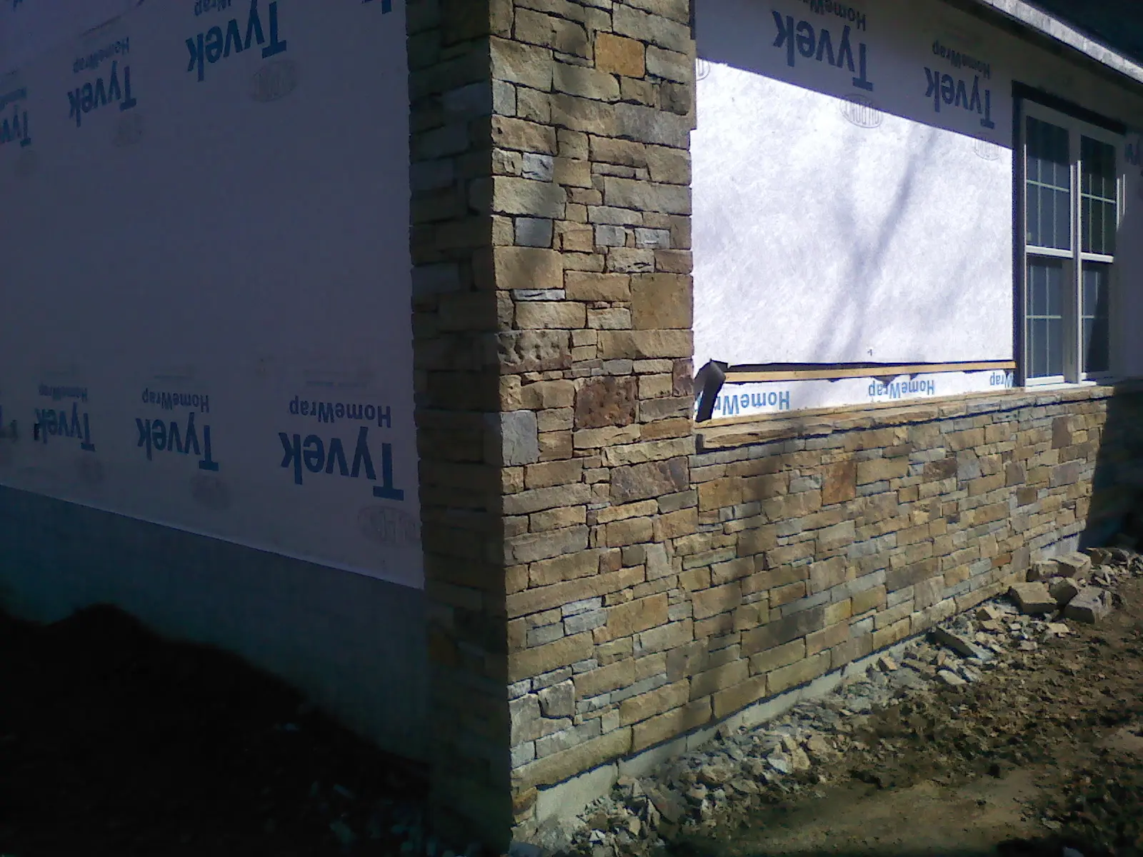 Tennessee Fieldstone Rustic Ripple Ledge FullColor 5