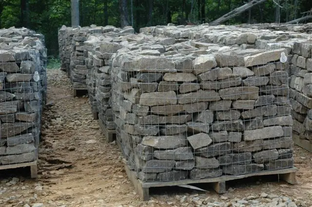 Tennessee Fieldstone fieldstone Medium Stack (2)