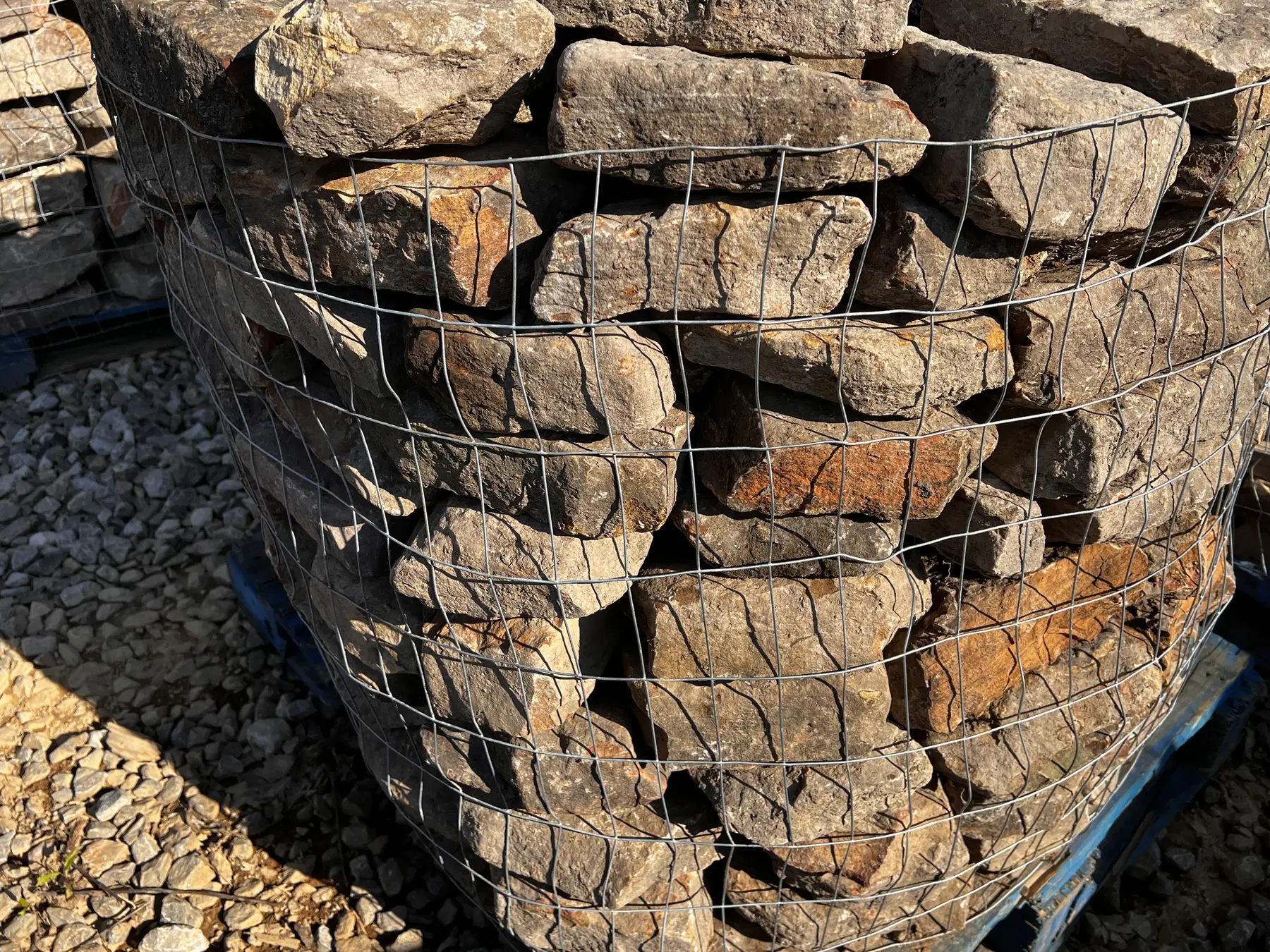 Tennessee Fieldstone FS Medium Stack