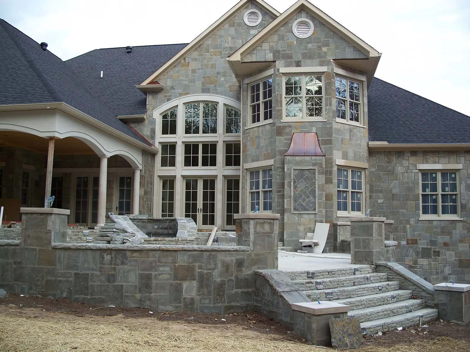 Smokey Mountain Grey ashlar stone wall
