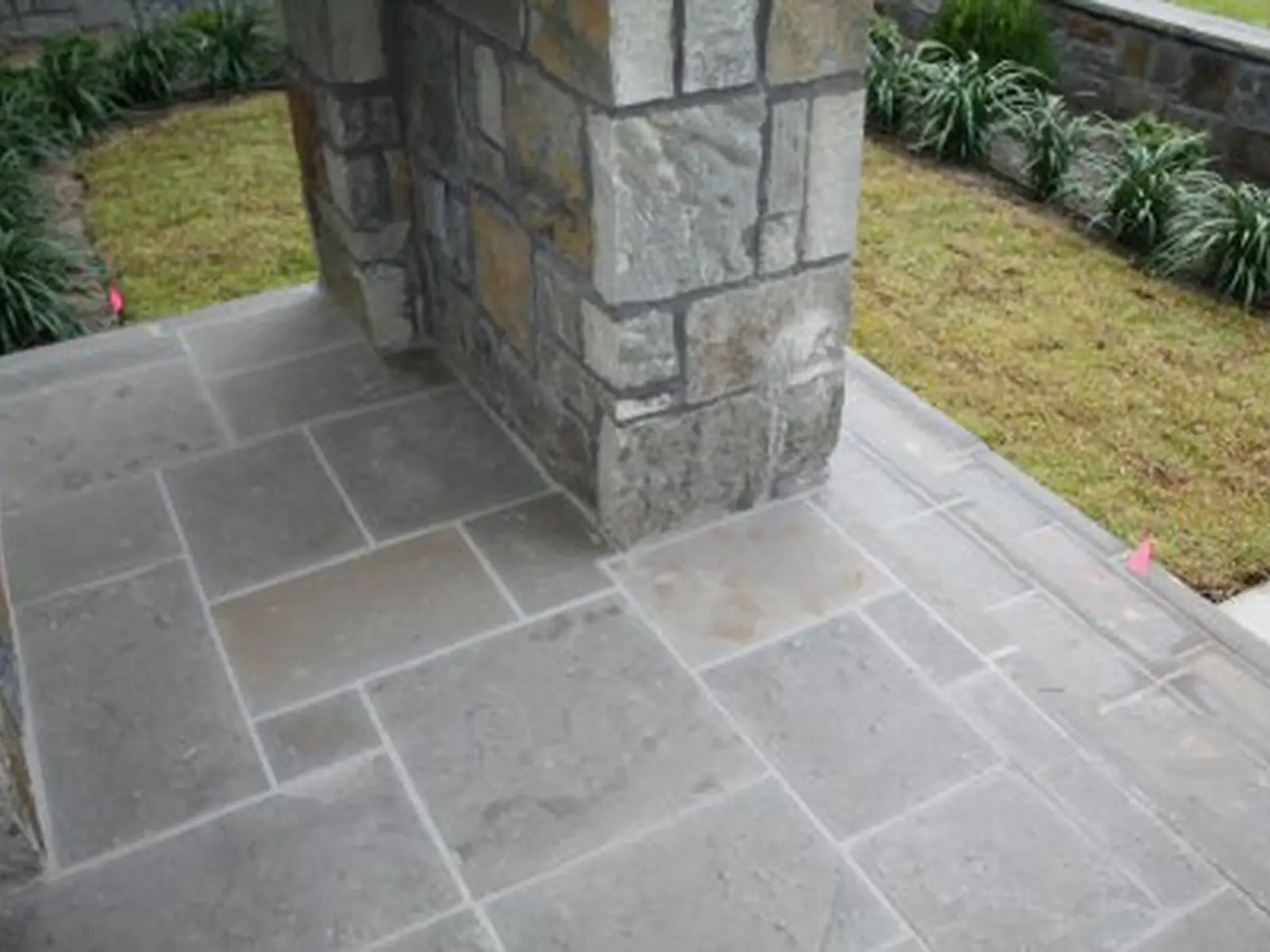 Smokey Mountain Grey stone column